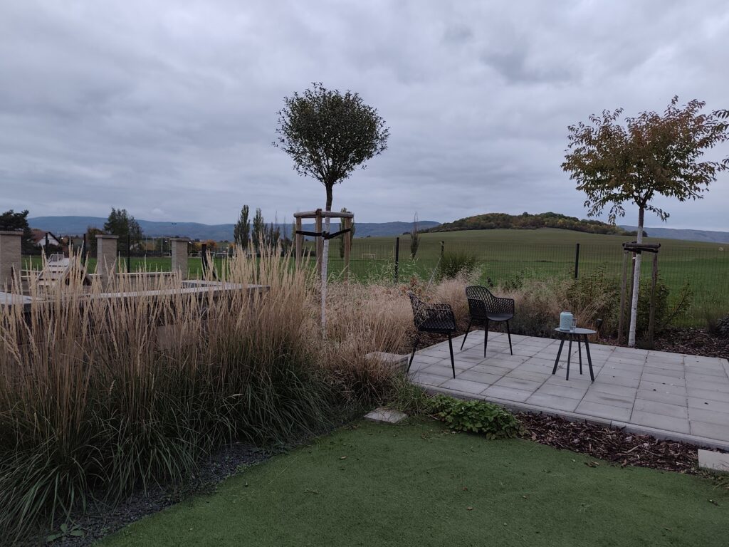 realizace zahrady suche13